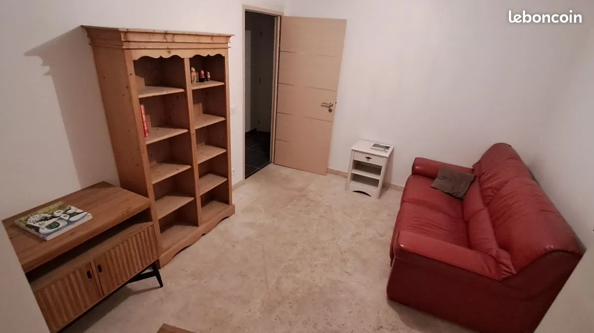 Photo 3