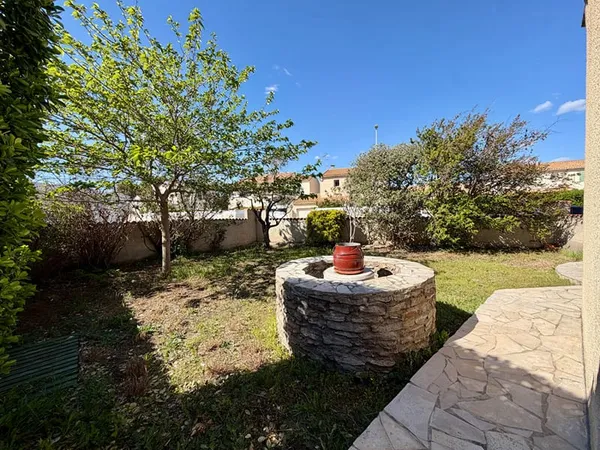 Villa Frontignan à La Peyrade 5 pièce(s) 125 m2 sur parcelle piscinable de 483 m2 avec garage