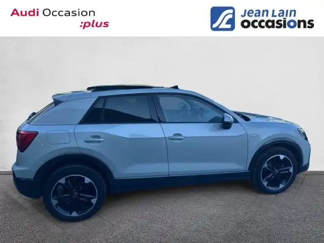 Audi Q2 35 tfsi 150 s tronic 7 — photo 4