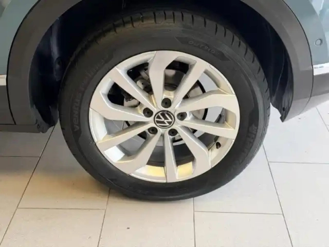 Volkswagen T-Roc 1.5 tsi evo 150ch style dsg7 — photo 10