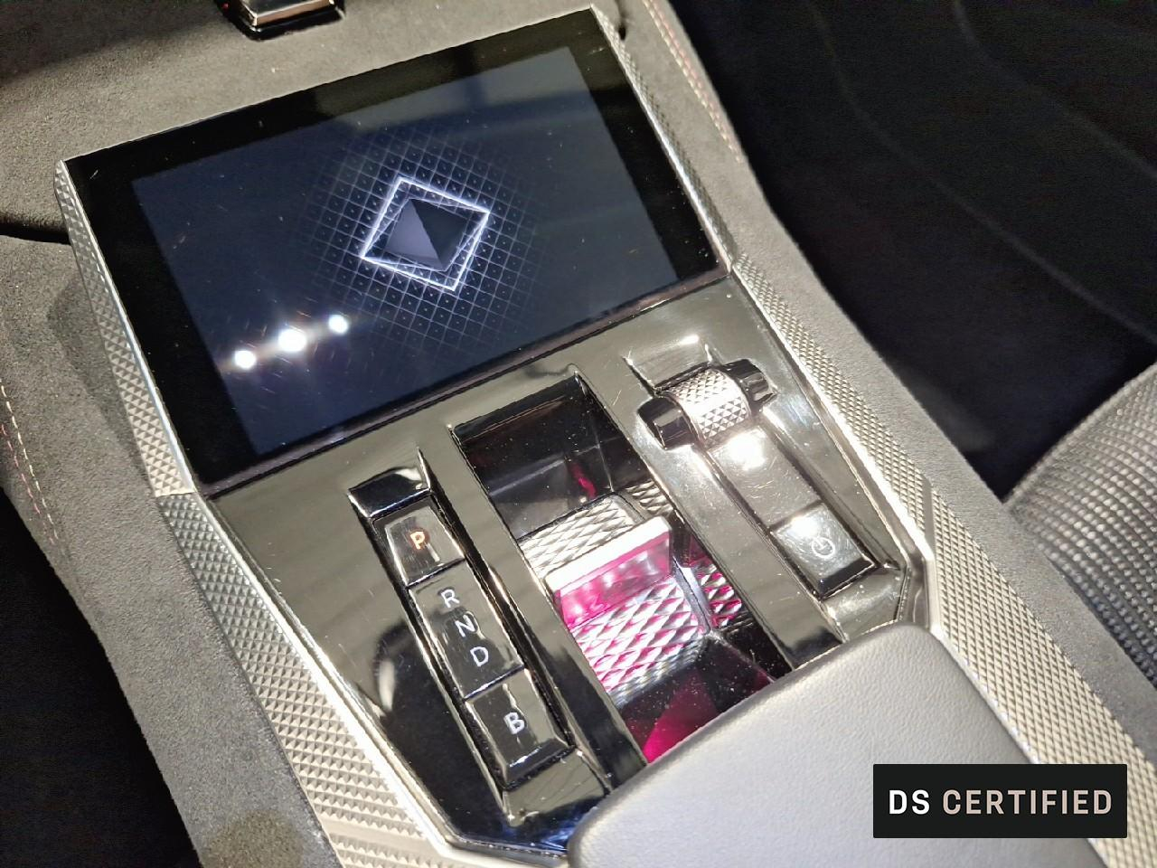 Ds Ds 4 hybride e-tense 225 eat8 performance line+ — photo 18