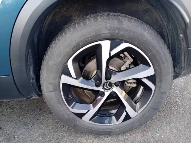 Citroën C5 Aircross hybride rechargeable 225 e-eat8 — photo 8