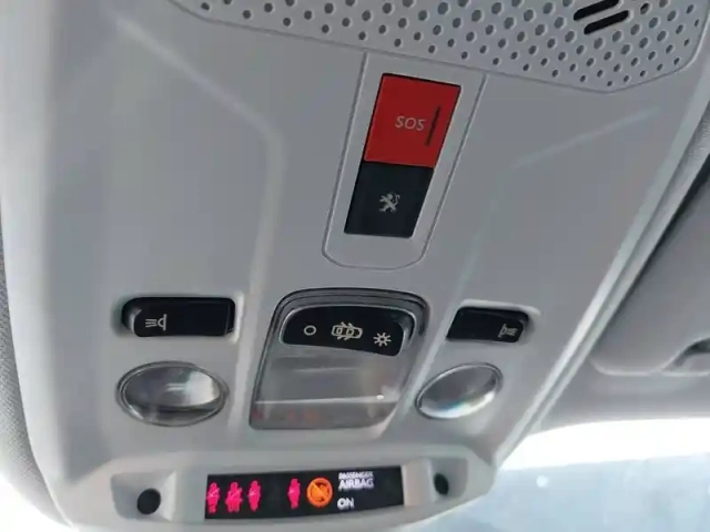 Peugeot 2008 puretech 100 s&amp;s bvm6 — photo 60
