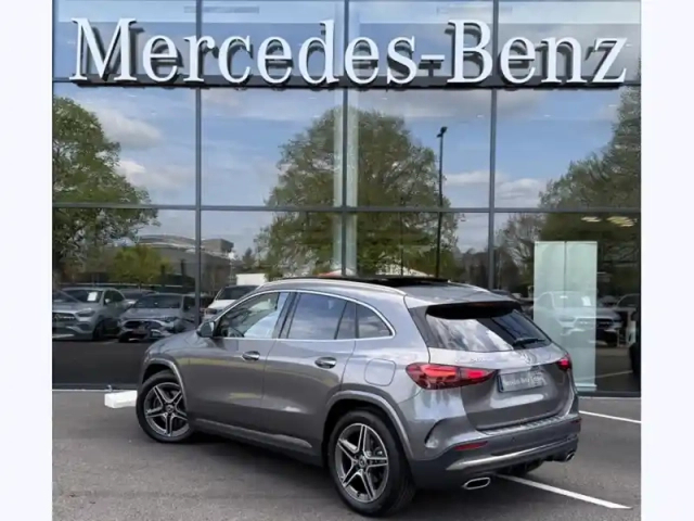 Mercedes Gla 200 d — photo 24