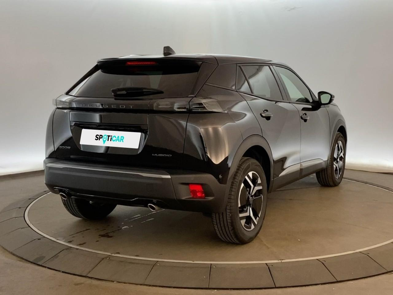 Peugeot 2008 hybrid 145 ch e-dcs6 allure — photo 7