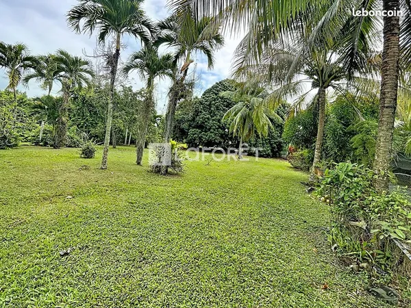 Terrain 454 m² BAIE MAHAULT