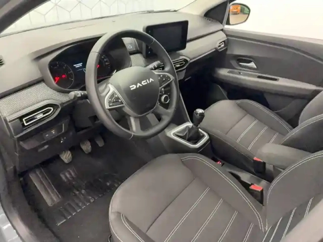 Dacia Sandero eco-g 100 gsr2 — photo 19