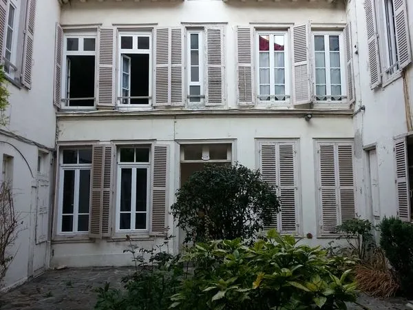 Charmant studio - belle pièce de vie - bas du Bouchon