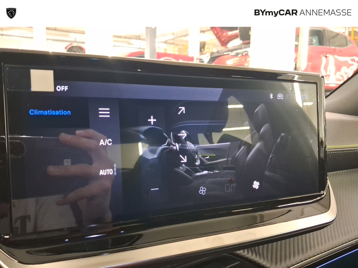 Peugeot 2008 Hybrid 145 e-DCS6 — photo 22