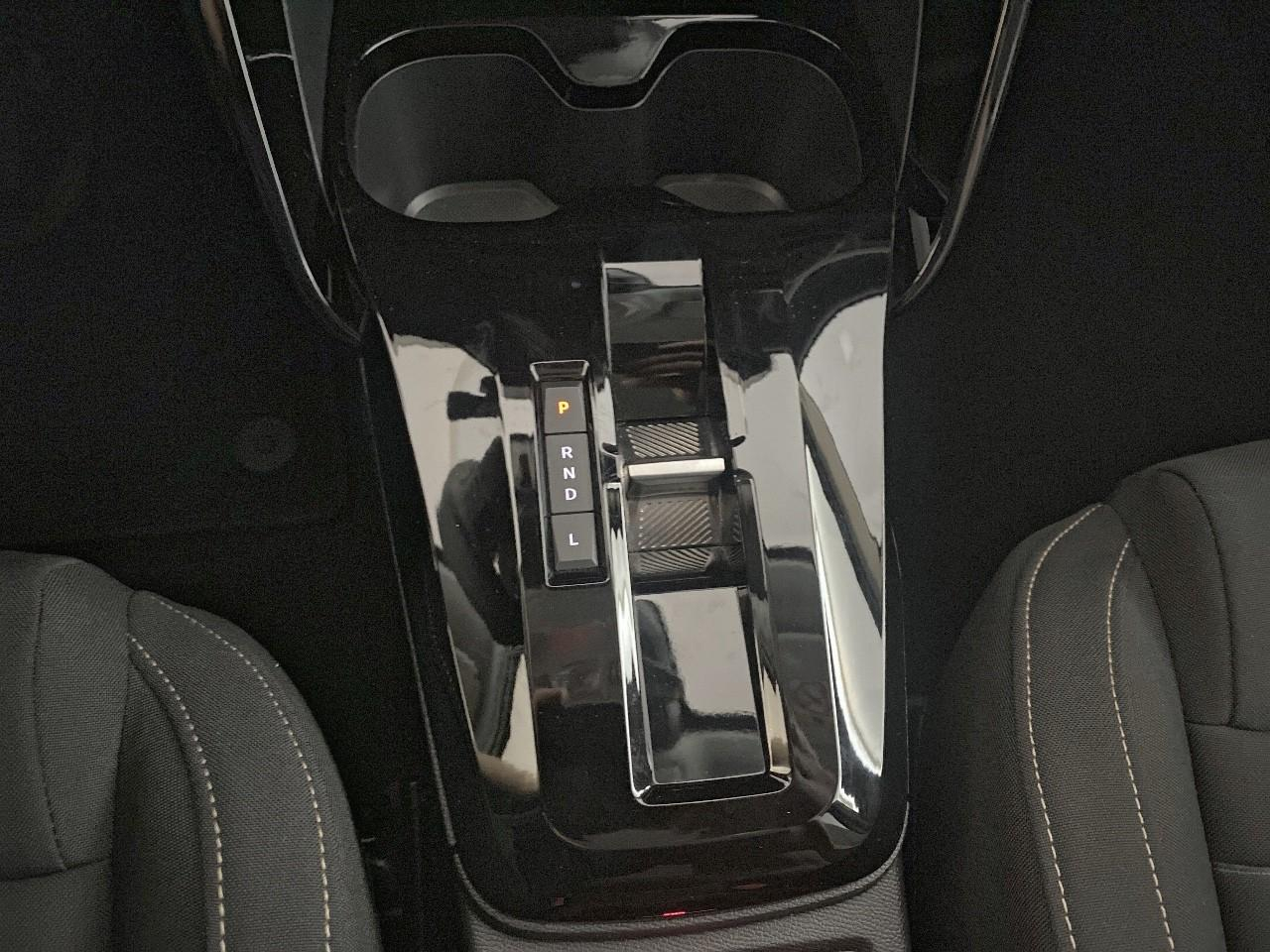 Citroën C3 Aircross hybride 145 ch aut plus — photo 17