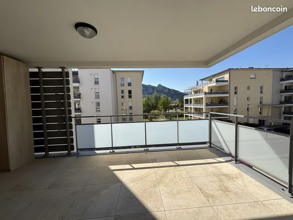 Appartement 4 pièces 94 m²
