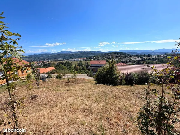 Terrain 684 m² GAP