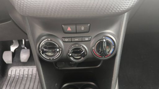 Peugeot 2008 1.2 Puretech 82 - Style – 2018 – 36718 km – Essence – Boîte Manuelle — photo 25