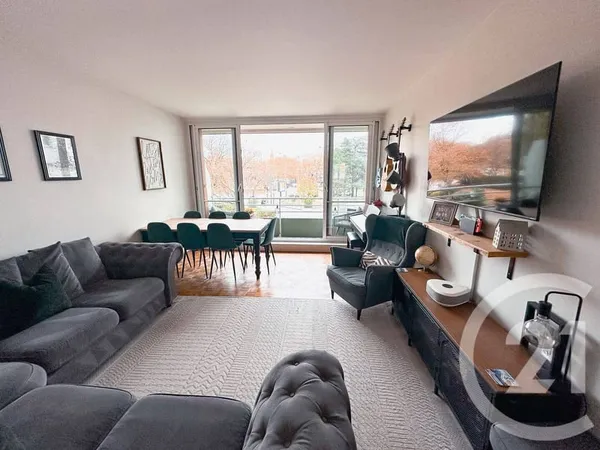 Appartement 4 pièces 82 m²