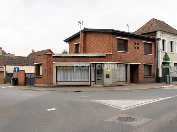 PERNES : ENSEMBLE IMMOBILIER MAISON ET BUREAU