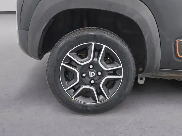 Dacia Spring achat intégral — photo 339
