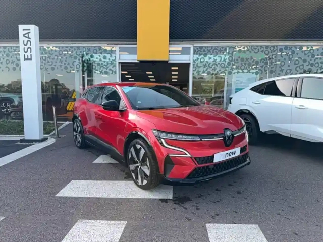 Renault Megane e-tech 220 ch autonomie confort ac7 — photo 7