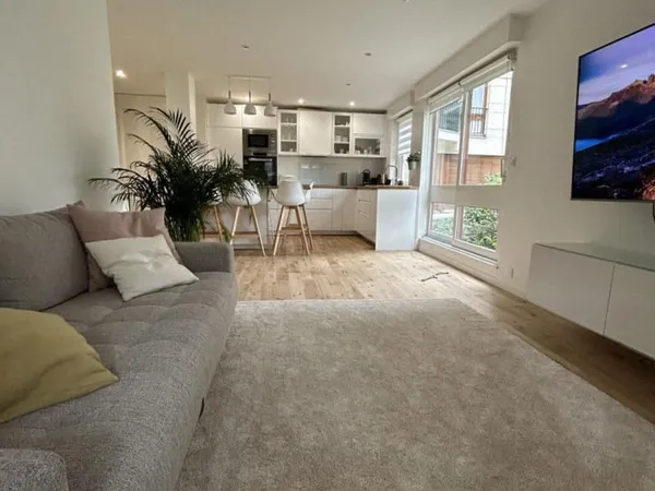 Appartement meublé ,équipé proche Versailles