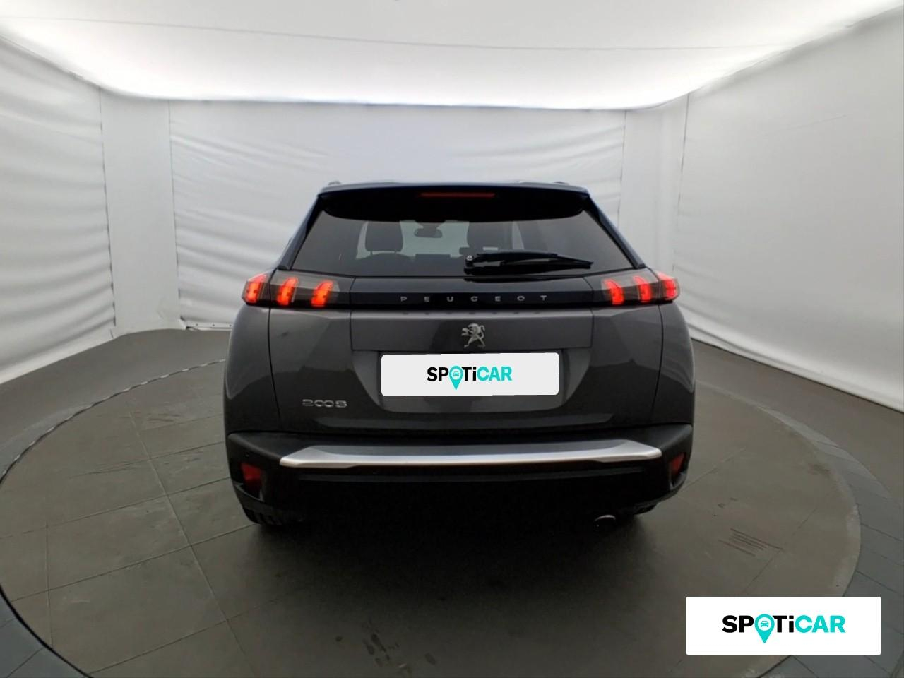 Peugeot 2008 1.5 bluehdi 130ch s&s roadtrip eat8 125g — photo 5