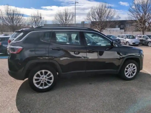 Jeep Compass 1.3 gse t4 150ch limited 4x2 bvr6 — photo 6