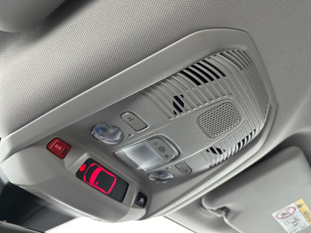 Citroën C5 Aircross hybride rechargeable 225 e-eat8 shine pack — photo 37