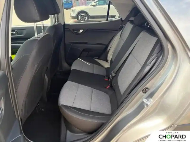 Kia Stonic 1.0 t-gdi 115 ch mhev dct7 — photo 18