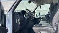 Renault Master F3500 L2H2 2.3 Blue dCi 135ch Confort Euro6 — photo 16