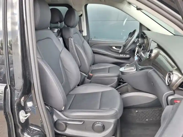 Mercedes Cla sse v 300 d extra-long avan — photo 4