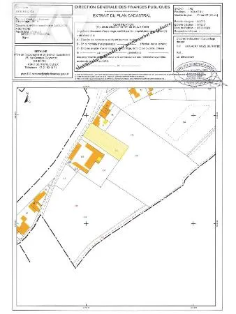 Terrain 1385 m²