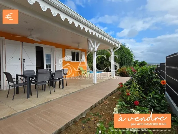 Villa T3 moderne avec piscine, suite parentale et prestation