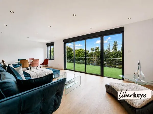 Appartement 5 pièces 153 m²