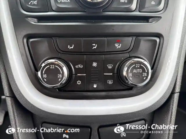 Opel Mokka 1.4 turbo - 140 ch 4x2 start&amp;stop cosmo — photo 13