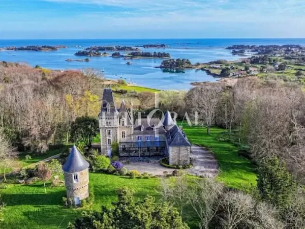 Propriété 17 pièces 73 m²