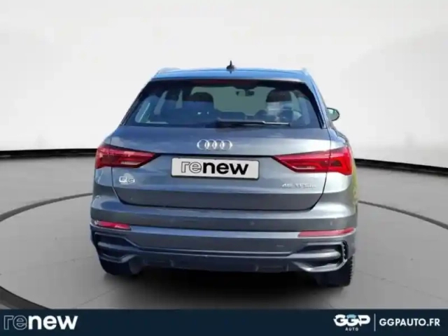 Audi Q3 45 tfsi e 245ch s line s tronic 6 — photo 4