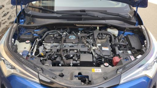 Toyota C-HR 1.8 VVT-i 122 2WD CVT 99 - Graphic – 2019 – 97407 km – Hybride essence – Boîte Automatique — photo 30