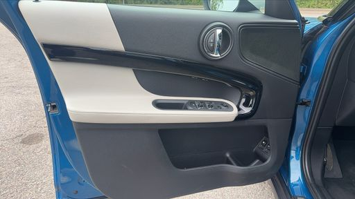 Mini Countryman 1.5 Cooper SE 224 ALL4 Steptronic6 - Exquisite – 2019 – 61854 km – Hybride rechargeable – Boîte Automatique — photo 37
