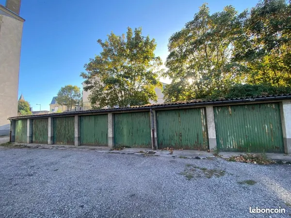 Parking/box 11 m² Nancy