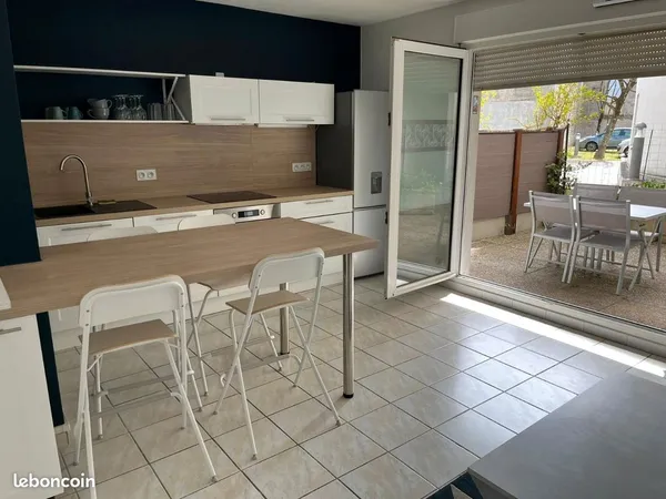 Centre BSB : 2 chambres- terrasse - garage