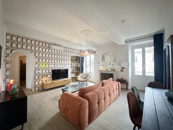 APPARTEMENT T3 AJACCIO CENTRE VILLE FACE PREFECTURE
