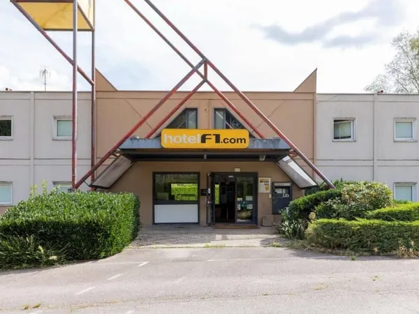 Immeuble 916 m²