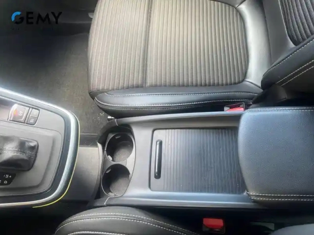 Renault Scenic dci 110 energy edc — photo 22