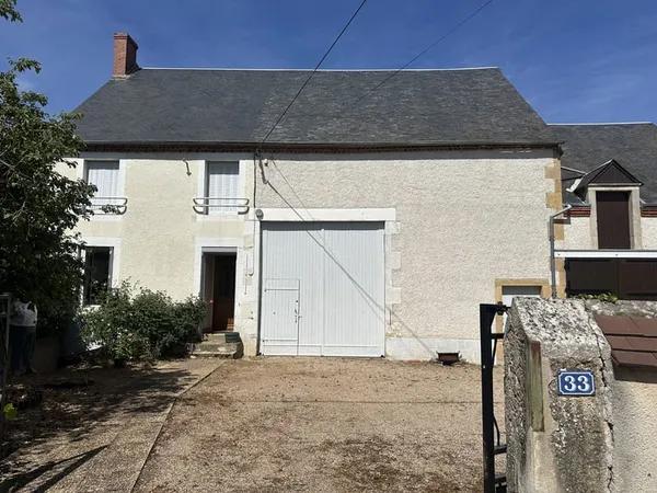 Maison de 107 m2 avec 5285 m2 de terrain