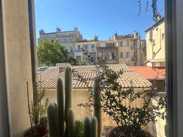 Superbe T5 entièrement rénové - Marseille 6e - Coup de coeur