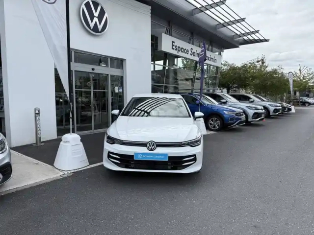 Volkswagen Golf 1.5 ehybrid 204 dsg6 — photo 28