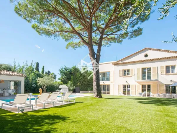 Villa 450 m²
