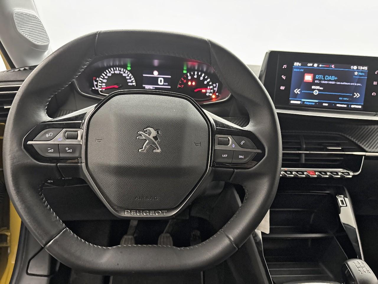 Peugeot 208 puretech 75 s&s bvm5 style — photo 29