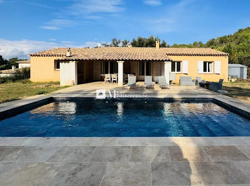Maison 7 pièces 141 m²