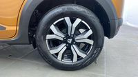 Dacia Sandero 1.0 TCe 90ch Stepway Confort -22 — photo 11