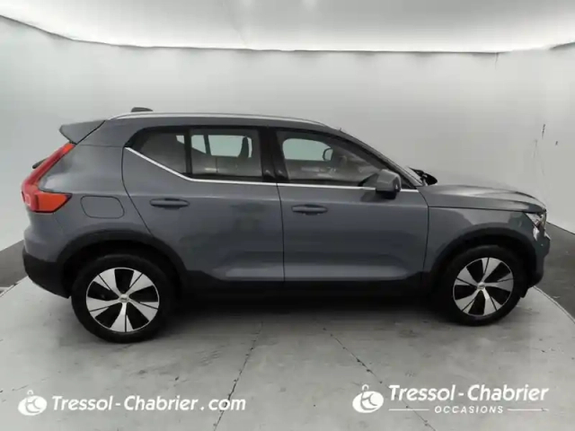 Volvo Xc40 t4 recharge 129+82 ch dct7 inscription business — photo 6
