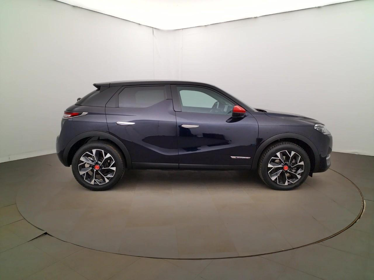 Ds Ds 3 crossback bluehdi 130 eat8 ines de la fressange pa — photo 6